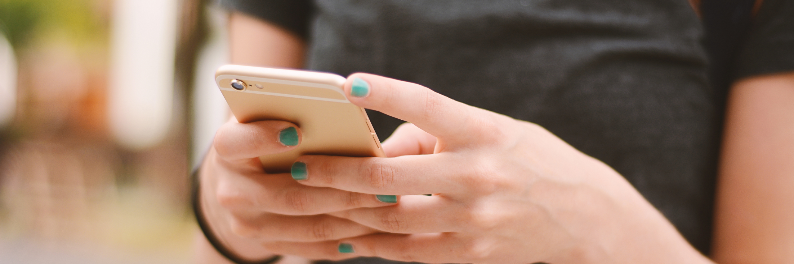 teen texting